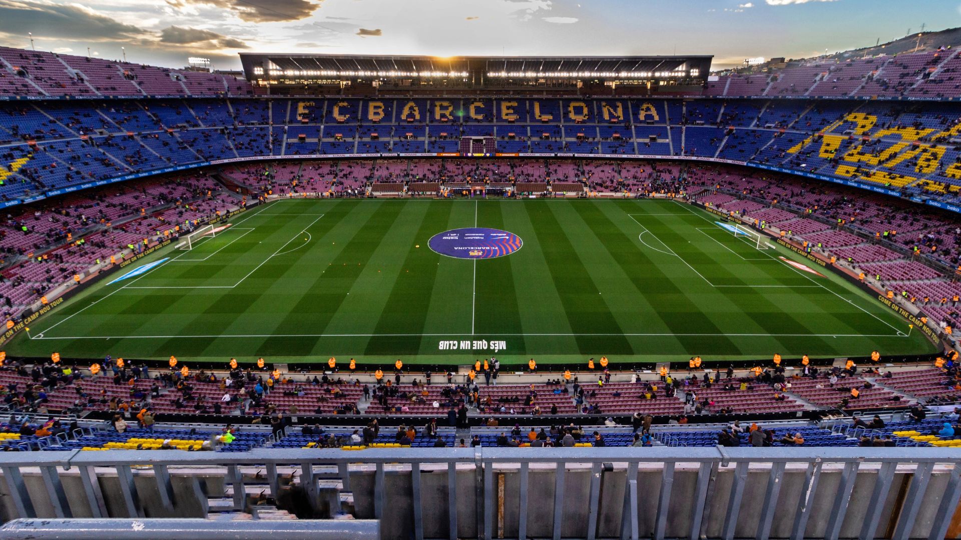 Visiter Le Camp Nou Barcelone Exoticviajes